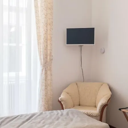 Apartment Spacious Old Town Luxury