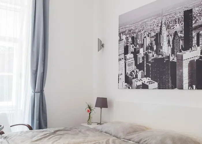 شقة Spacious Old Town Luxury *