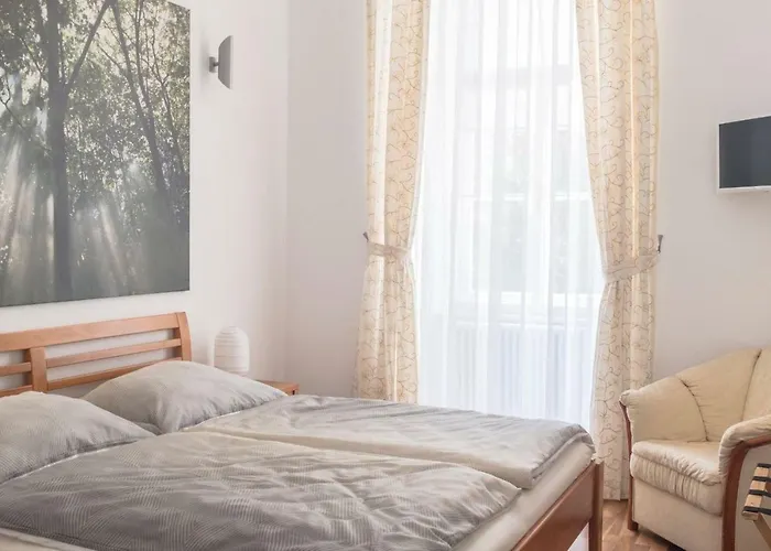 Spacious Old Town Luxury